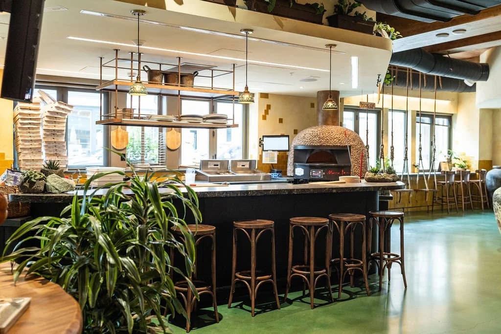 Hearth Food Garden, the pizza area